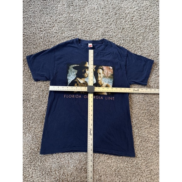 Florida Georgia Line Concert Shirt Medium Band Tee T Shirt M Country - Picture 3 of 4